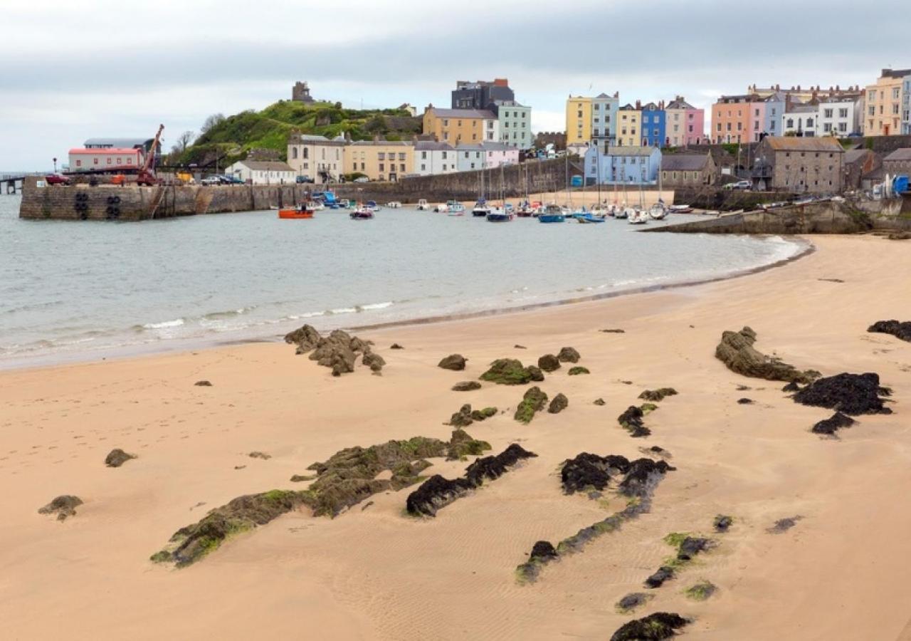 Wall Cottage Tenby Exterior photo